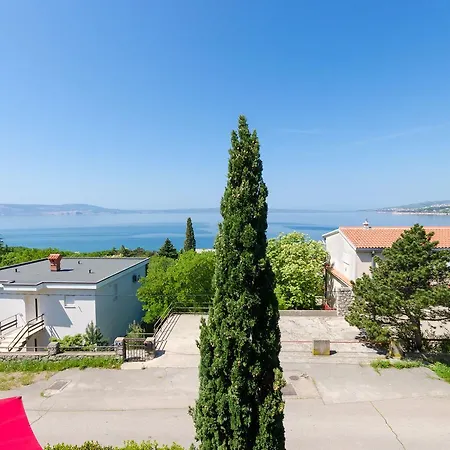 And Luka Apartment