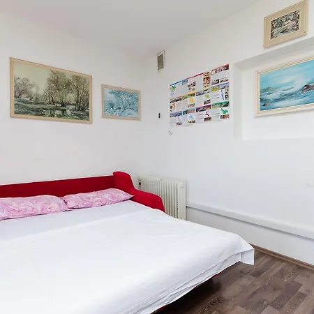 And Luka Διαμέρισμα *