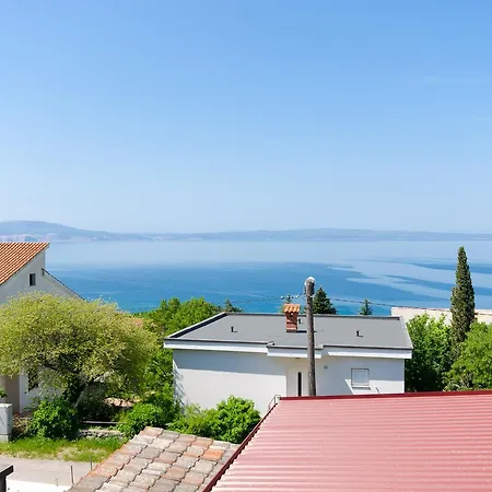 Apartment And Luka