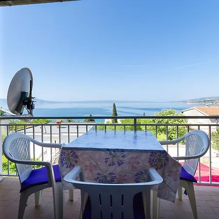 Apartment And Luka