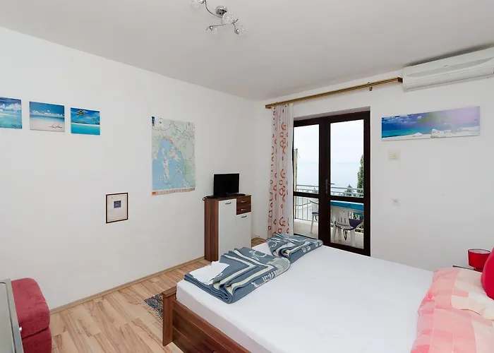 Apartament And Luka *