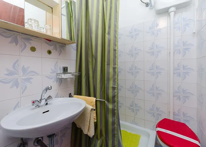 Apartament And Luka *