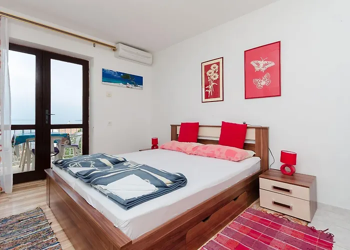 Apartament And Luka *