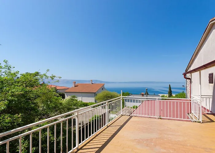Apartament And Luka