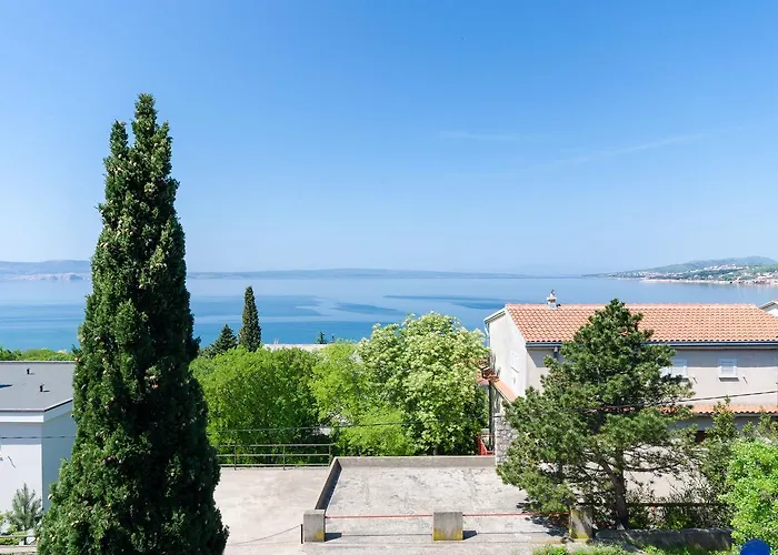 Apartament And Luka Klenovica