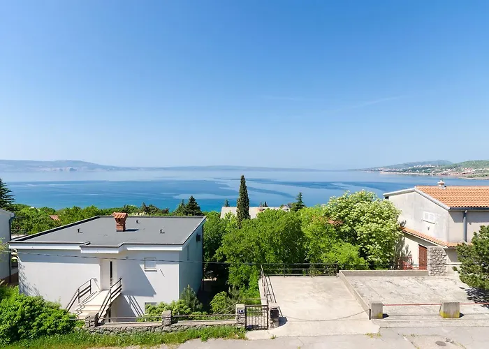 Apartament And Luka *